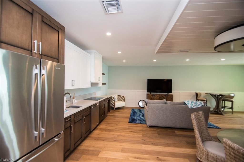 FAIRVIEW ISLES - Residential