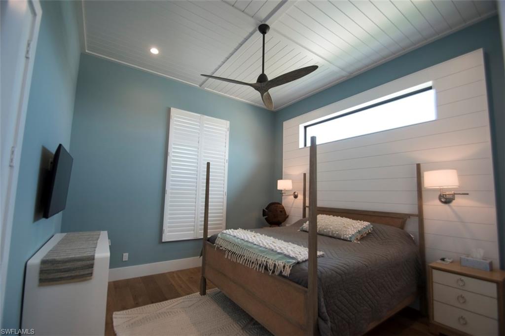 FAIRVIEW ISLES - Residential