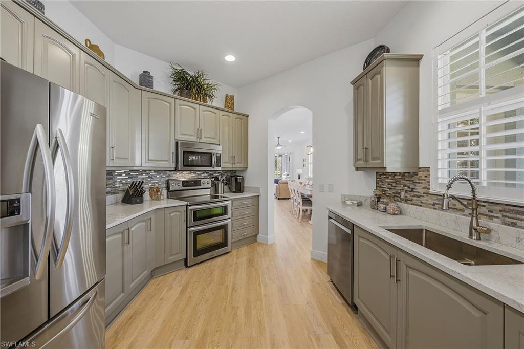 COTTON GREEN - Residential