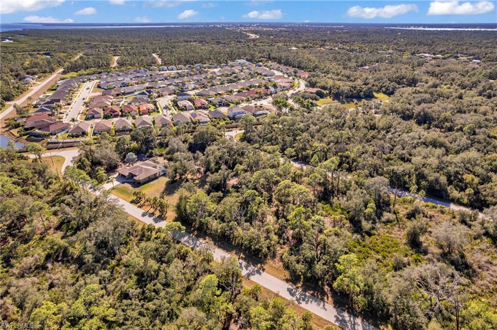 PORT CHARLOTTE - Land