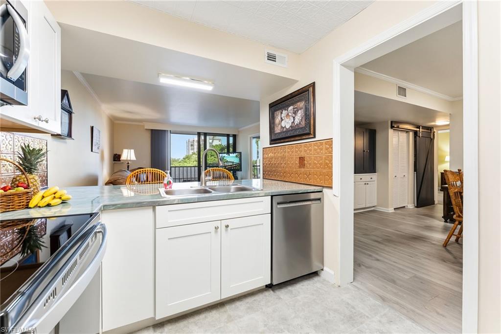 SCHOONER BAY - Residential