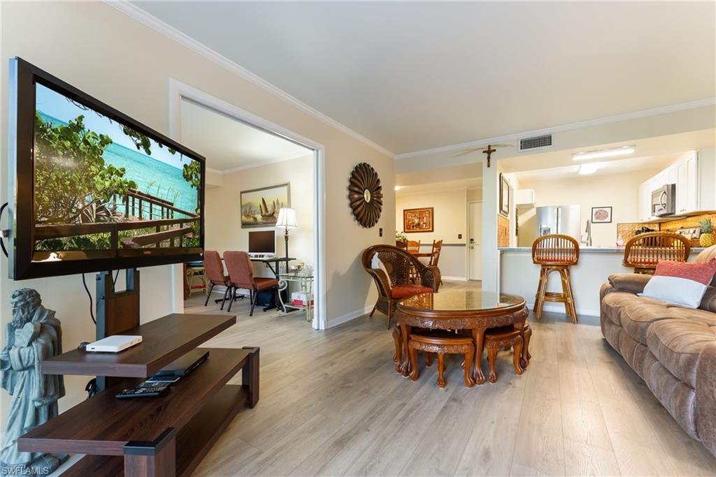 SCHOONER BAY - Residential