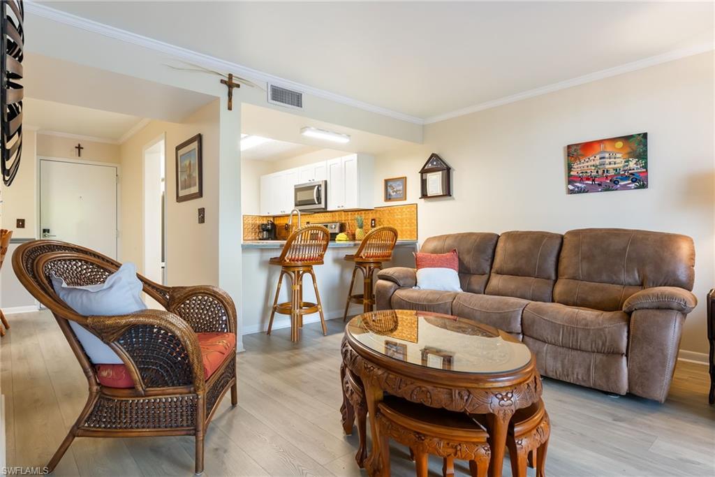 SCHOONER BAY - Residential