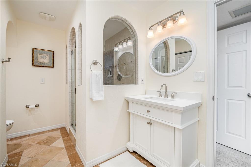 ISLAND - Residential Lease