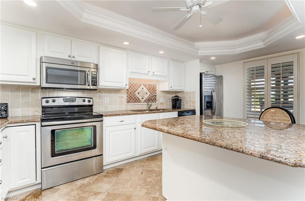 ISLAND - Residential Lease