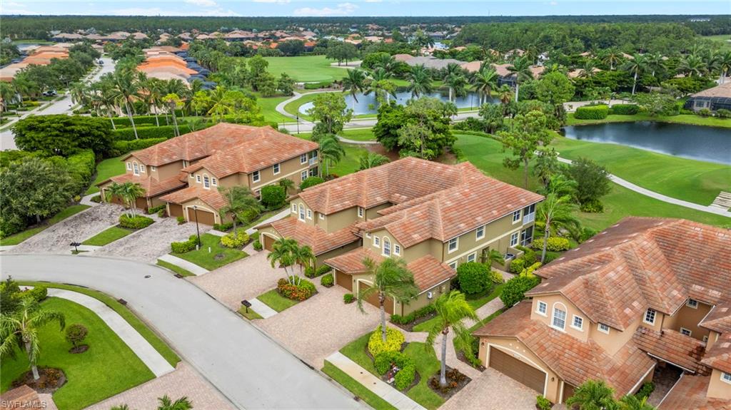 ALDEN WOODS - Residential