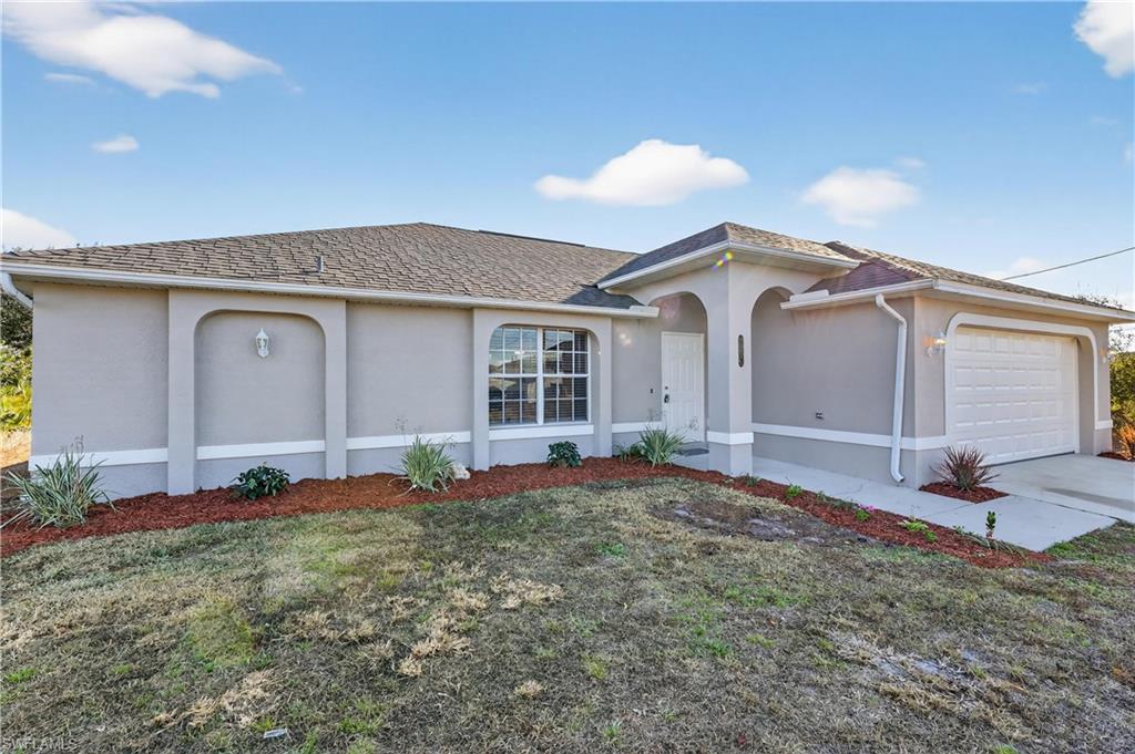 LEHIGH ACRES - Residential