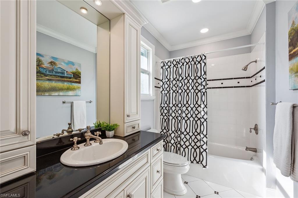 PINE RIDGE - Residential