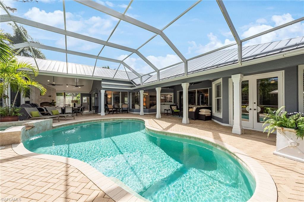 PINE RIDGE - Residential