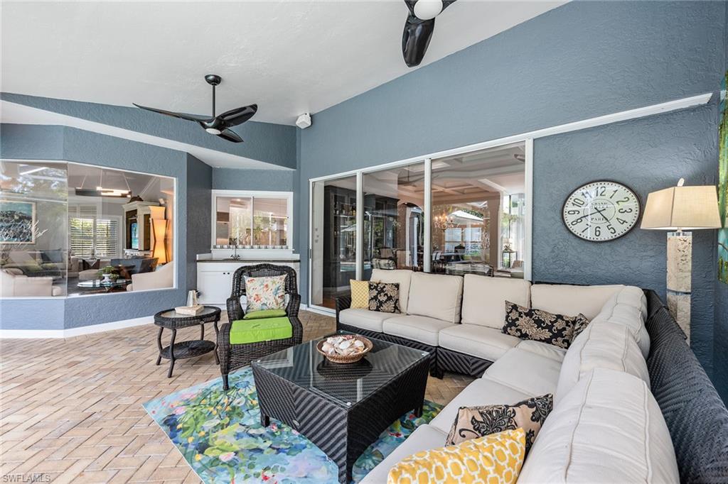 PINE RIDGE - Residential