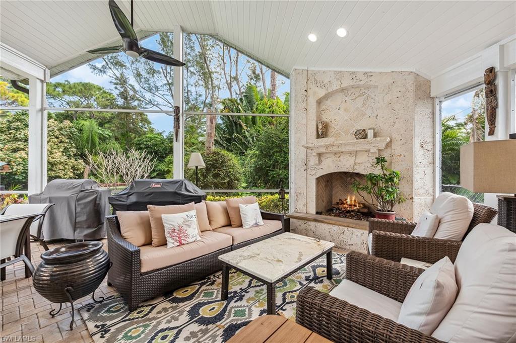 PINE RIDGE - Residential