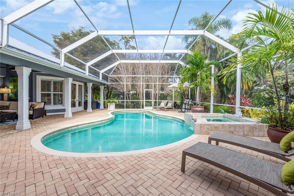 PINE RIDGE - Residential