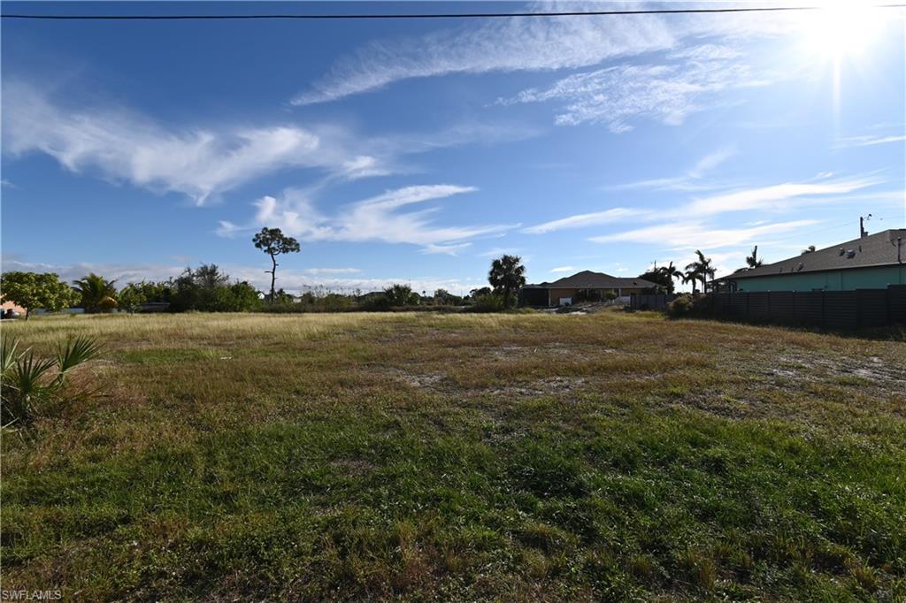 1300 NW 18th ST