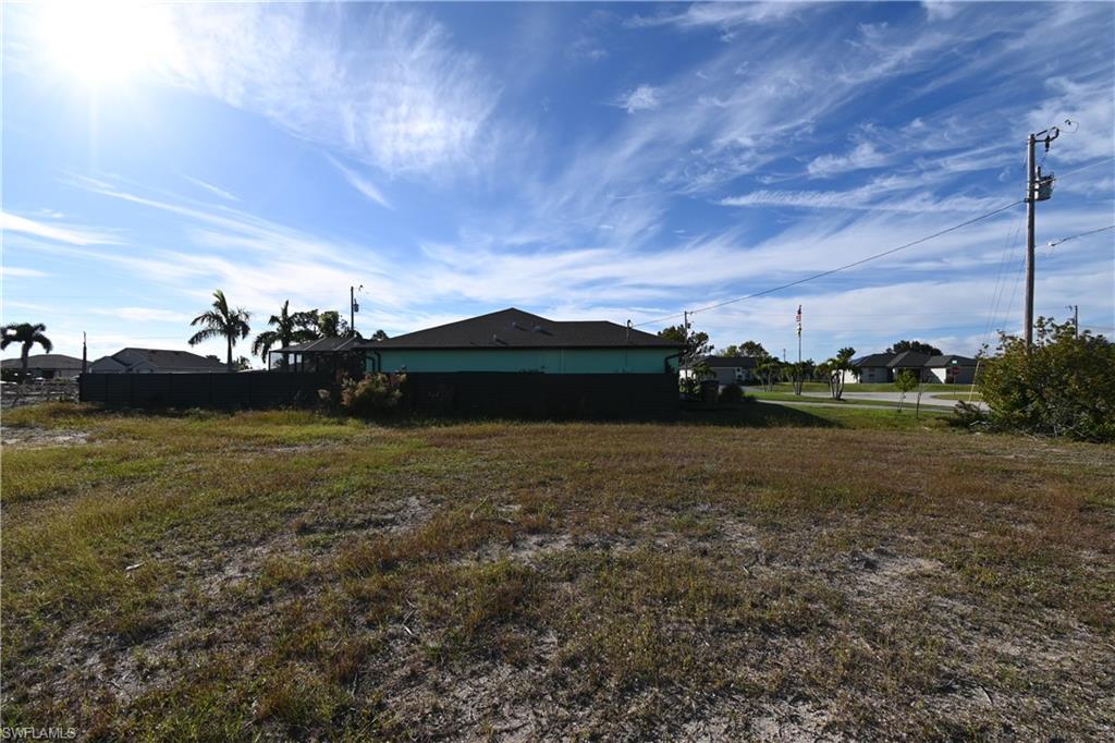 1300 NW 18th ST
