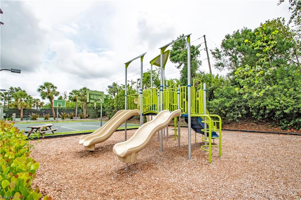 ORCHARDS - Residential