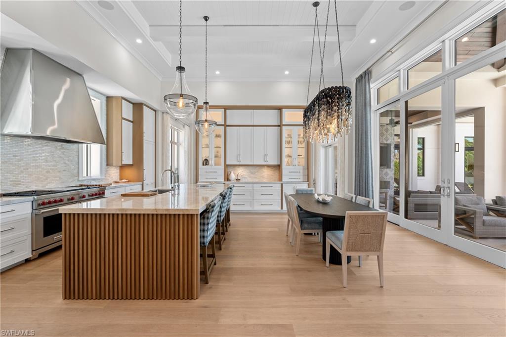 PARK SHORE - Residential