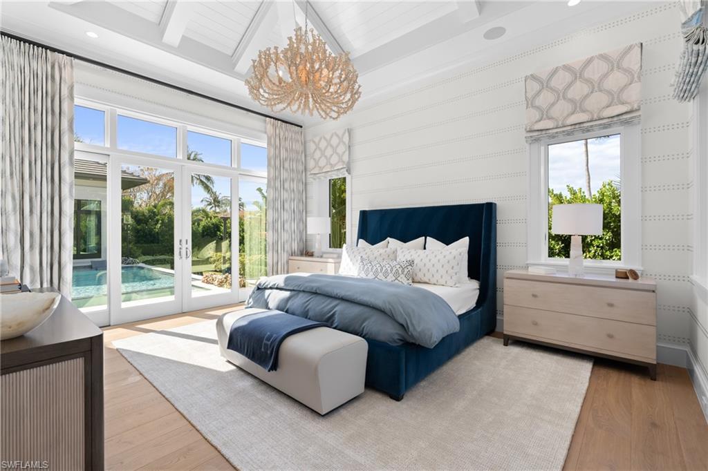 PARK SHORE - Residential