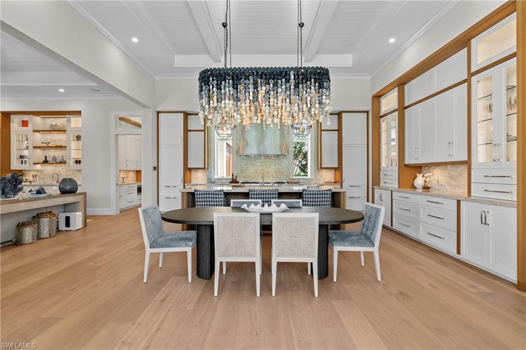 PARK SHORE - Residential