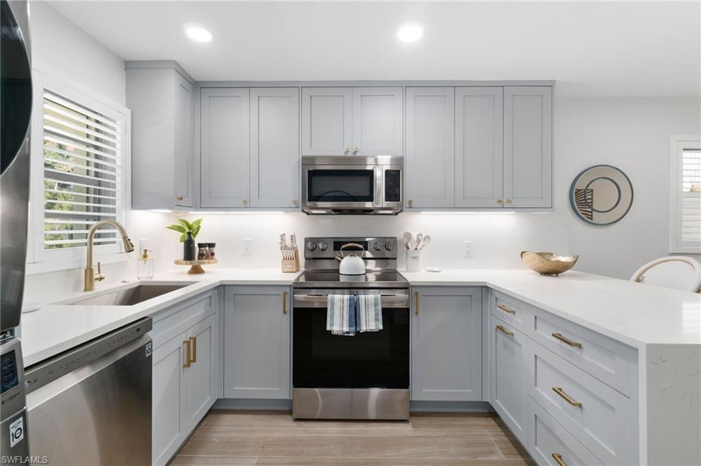 Photo of 1100 8th AVE S #206C, NAPLES, FL 34102 (MLS # 226004108)
