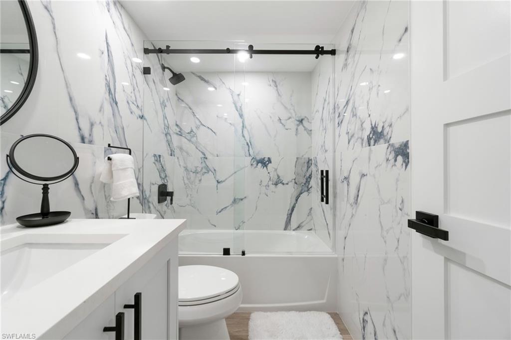 MARINA MANOR - Residential