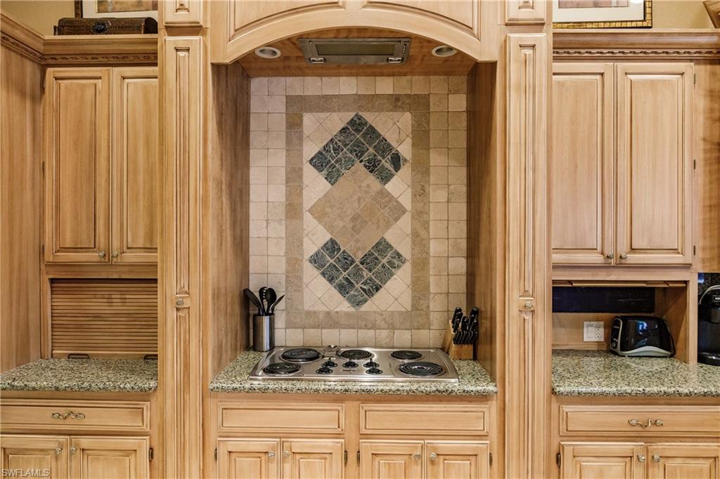 GRANDE ESTATES - Residential