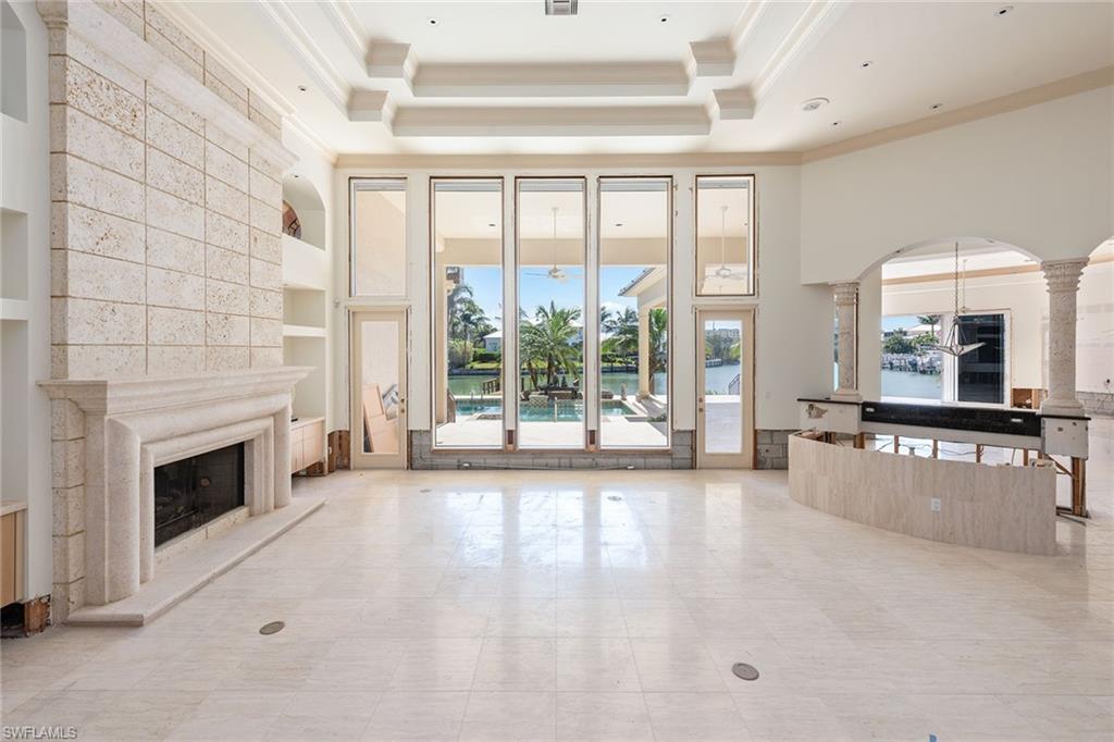 MOORINGS - Residential