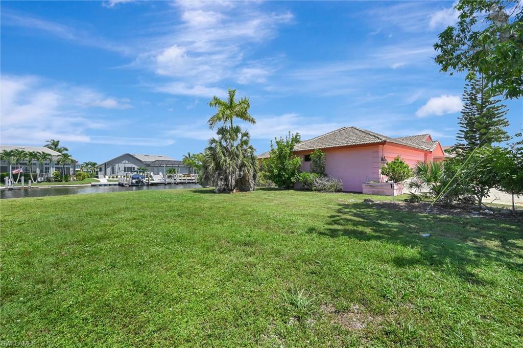 273 N Barfield DR