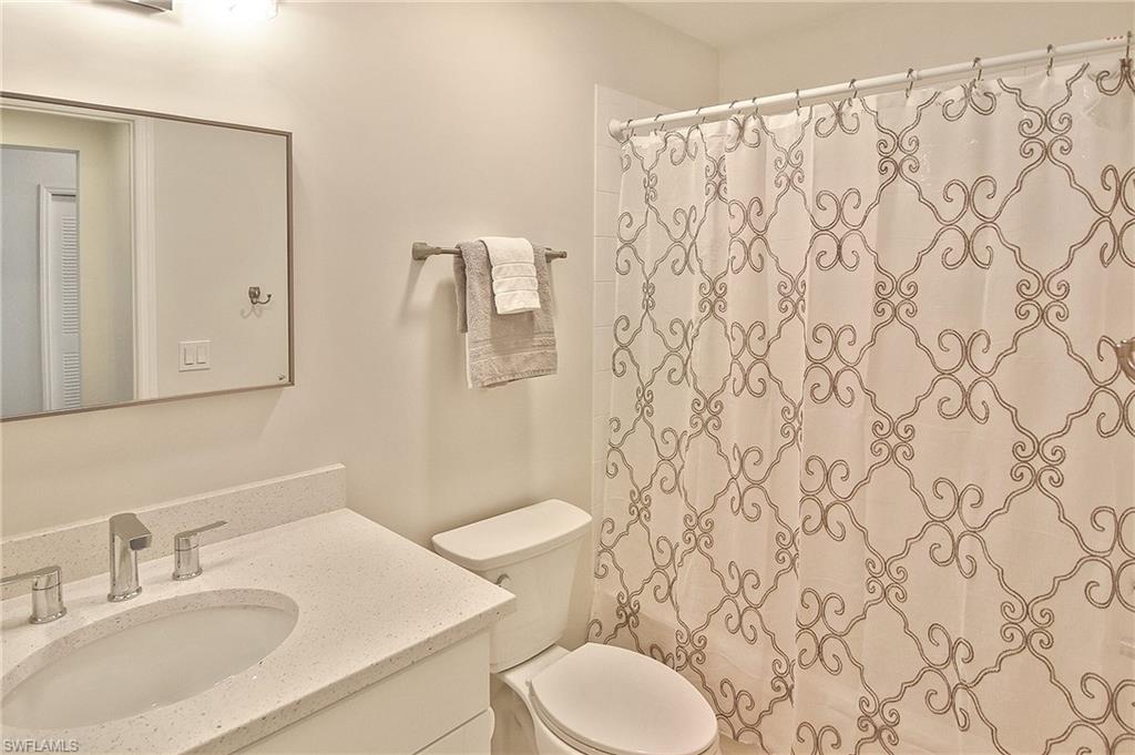 LAKESIDE GREEN - Residential