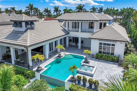 605 Galleon DR NAPLES FL 34102