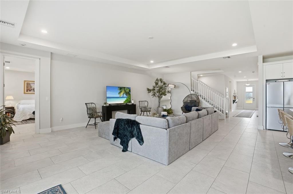 WATERVIEW LANDING - Residential