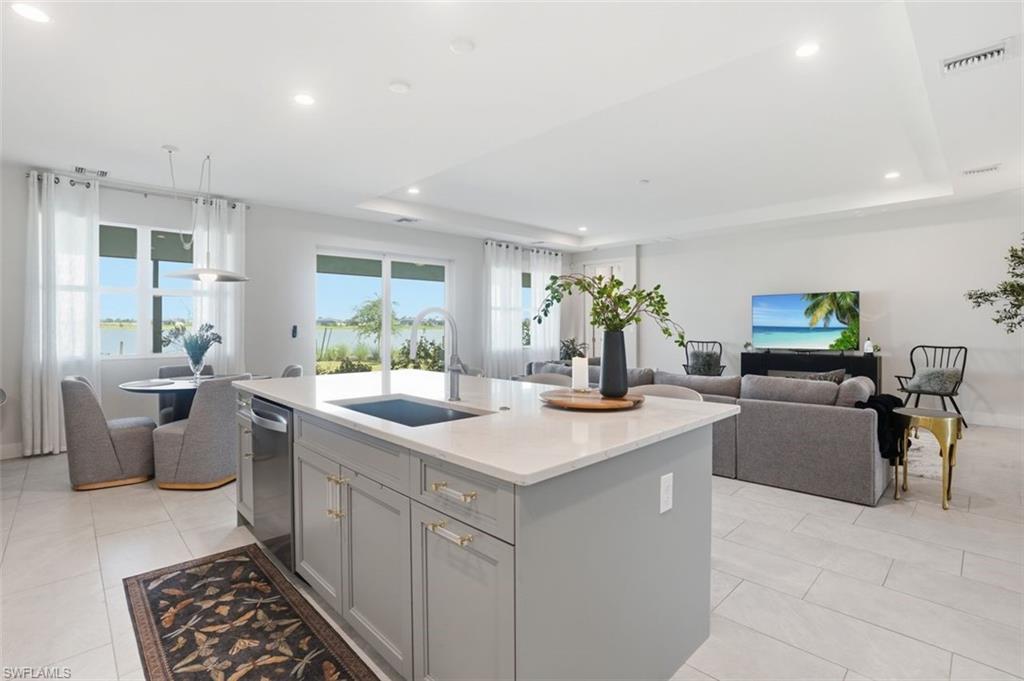 WATERVIEW LANDING - Residential
