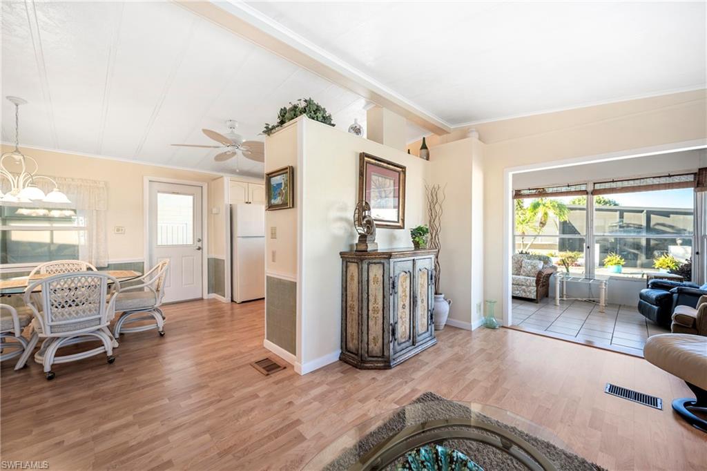 SIX LAKES COUNTRY CLUB - Residential