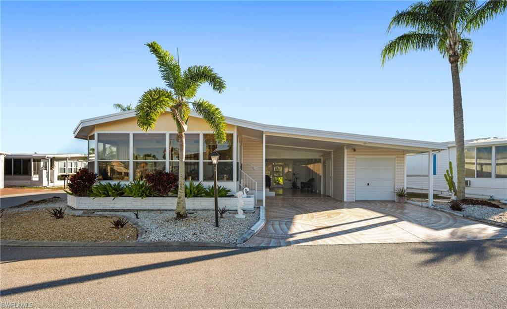 SIX LAKES COUNTRY CLUB - Residential