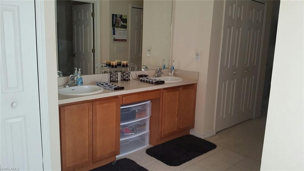 HAWK'S PRESERVE - Residential