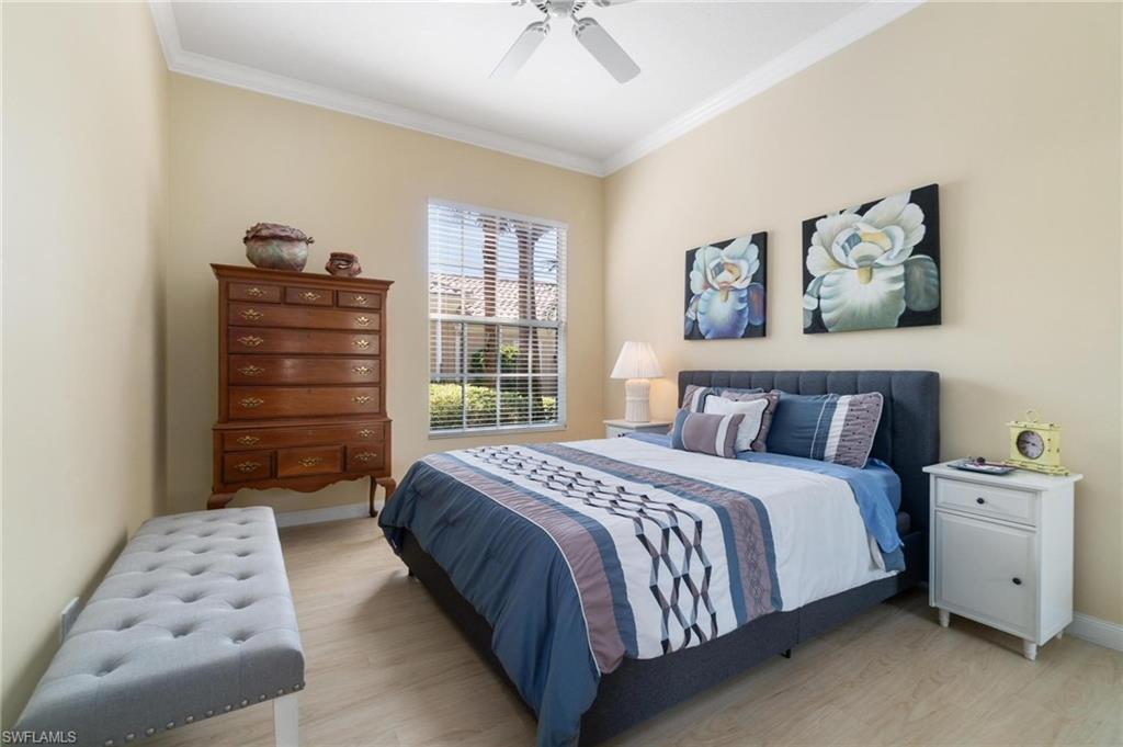 ISLAND WALK - Residential