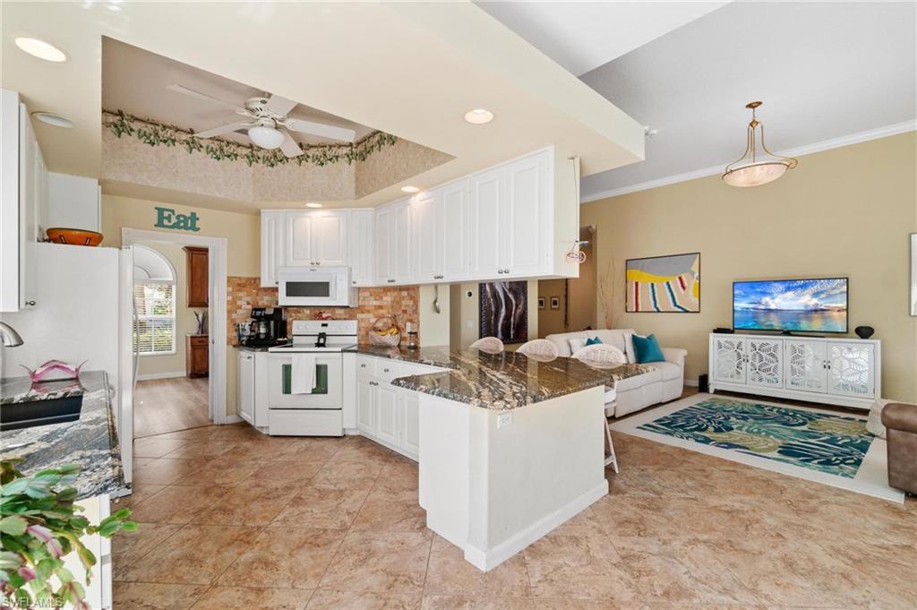 ISLAND WALK - Residential