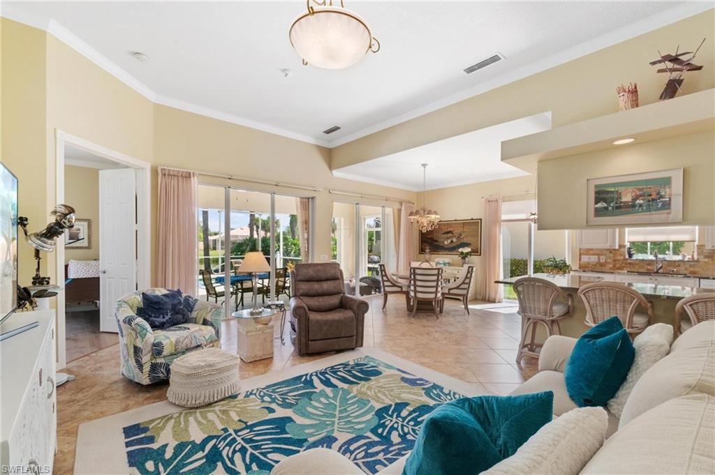 ISLAND WALK - Residential