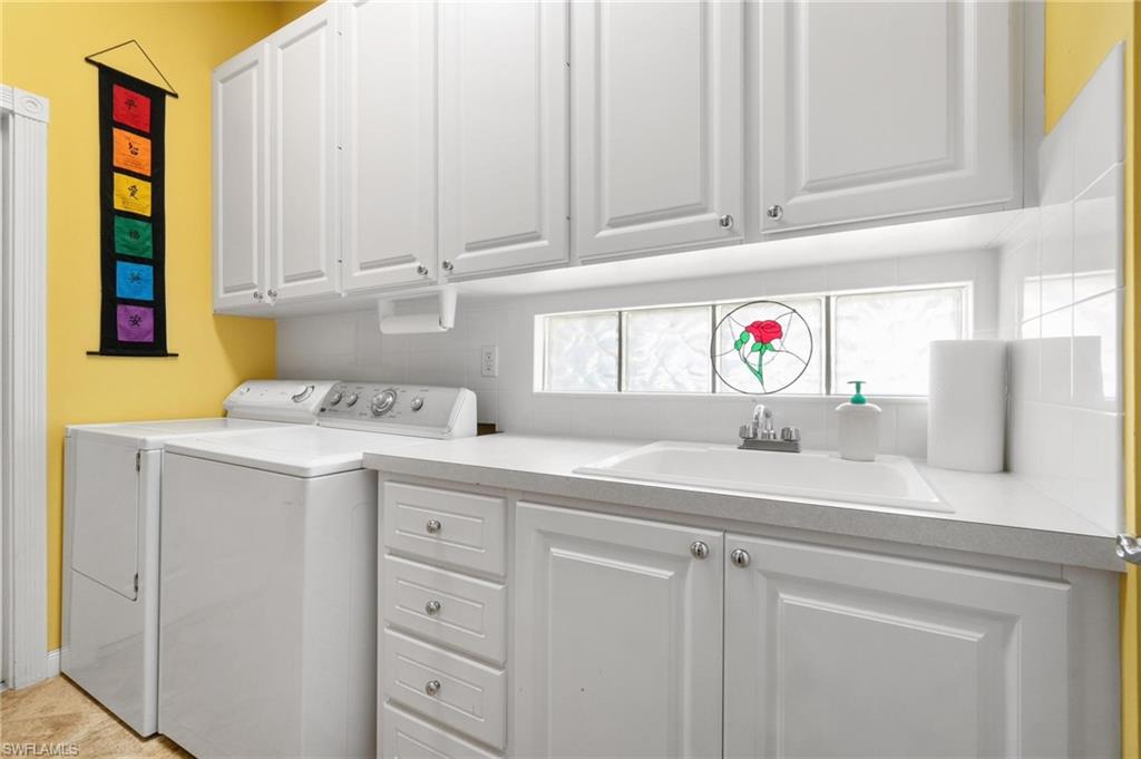 ISLAND WALK - Residential