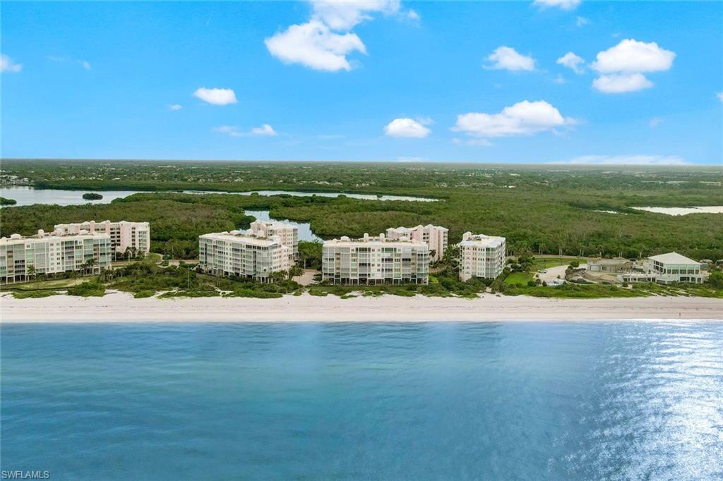 BAREFOOT BEACH CLUB - Residential Lease