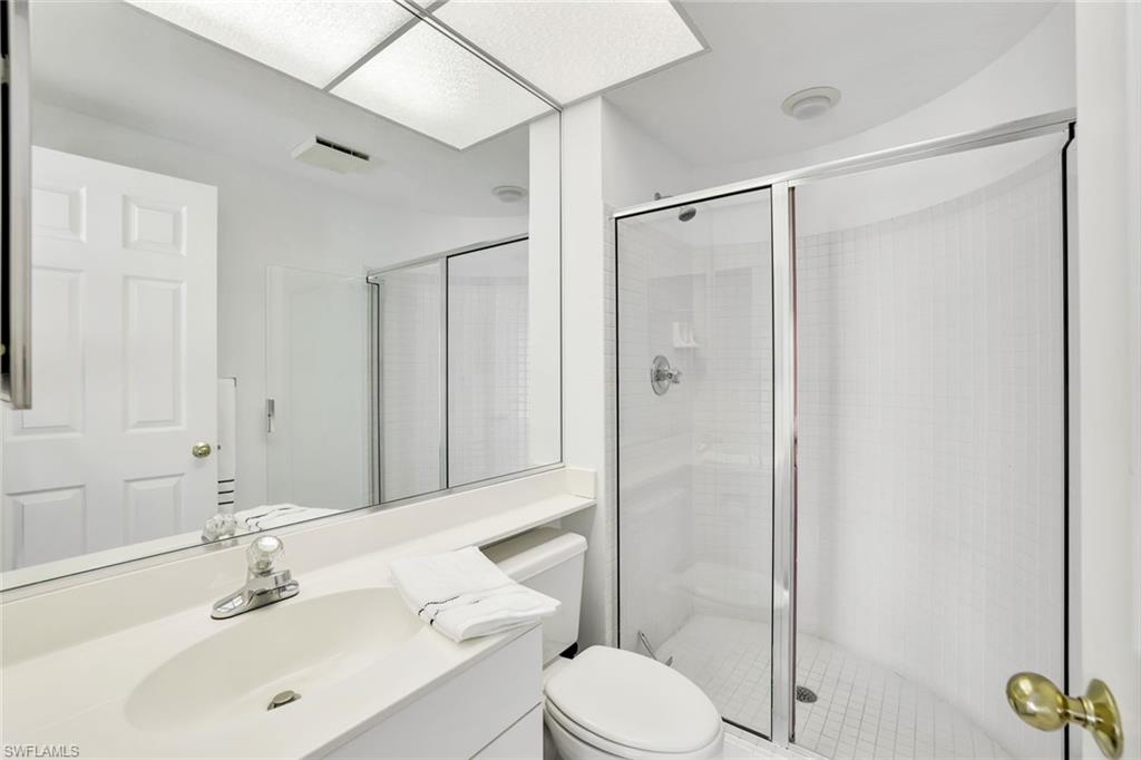 BAREFOOT BEACH CLUB - Residential Lease