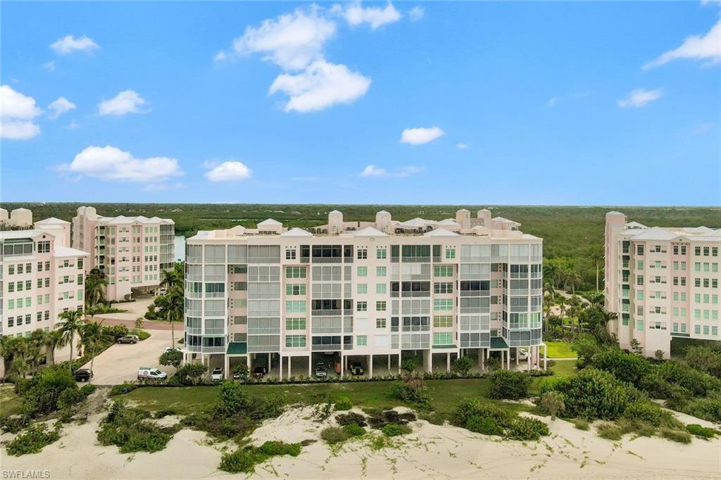 BAREFOOT BEACH CLUB - Residential Lease