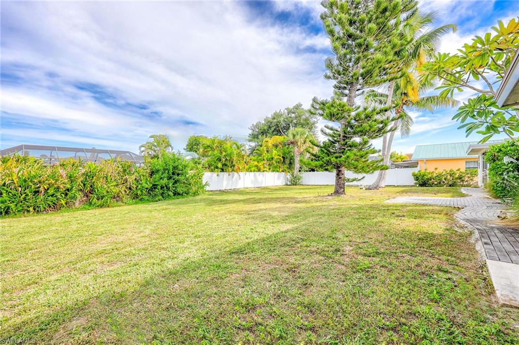 NAPLES PARK - Residential Lease