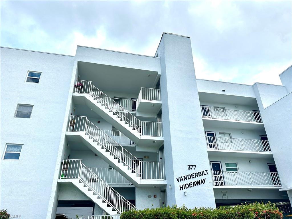 377 Vanderbilt Beach RD 103
