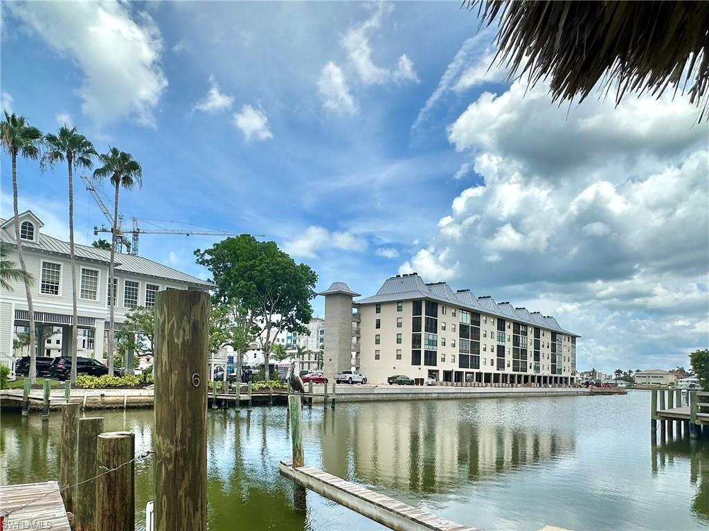 377 Vanderbilt Beach RD 103