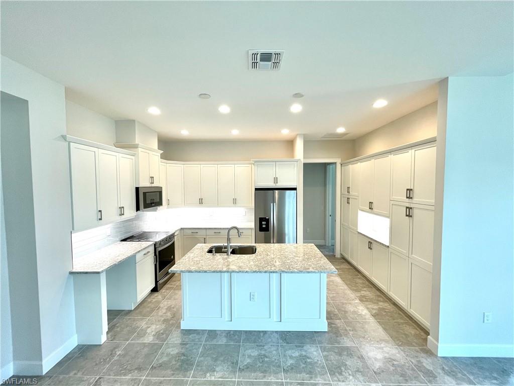 ISLES OF COLLIER PRESERVE - Residential Lease