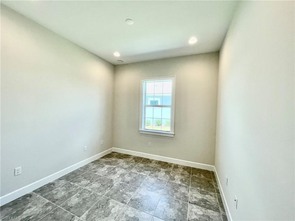 ISLES OF COLLIER PRESERVE - Residential Lease