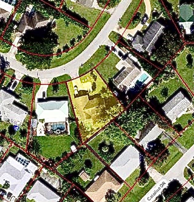 LELY TROPICAL ESTATES - Residential