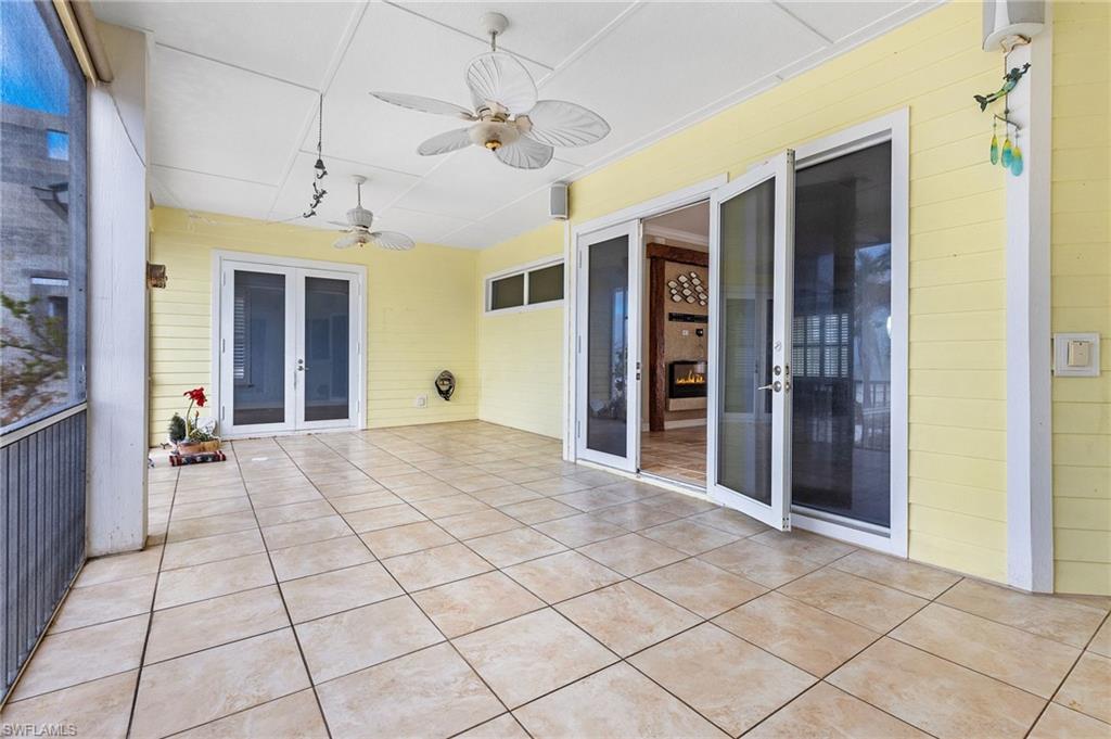 MCPHIE PARK - Residential