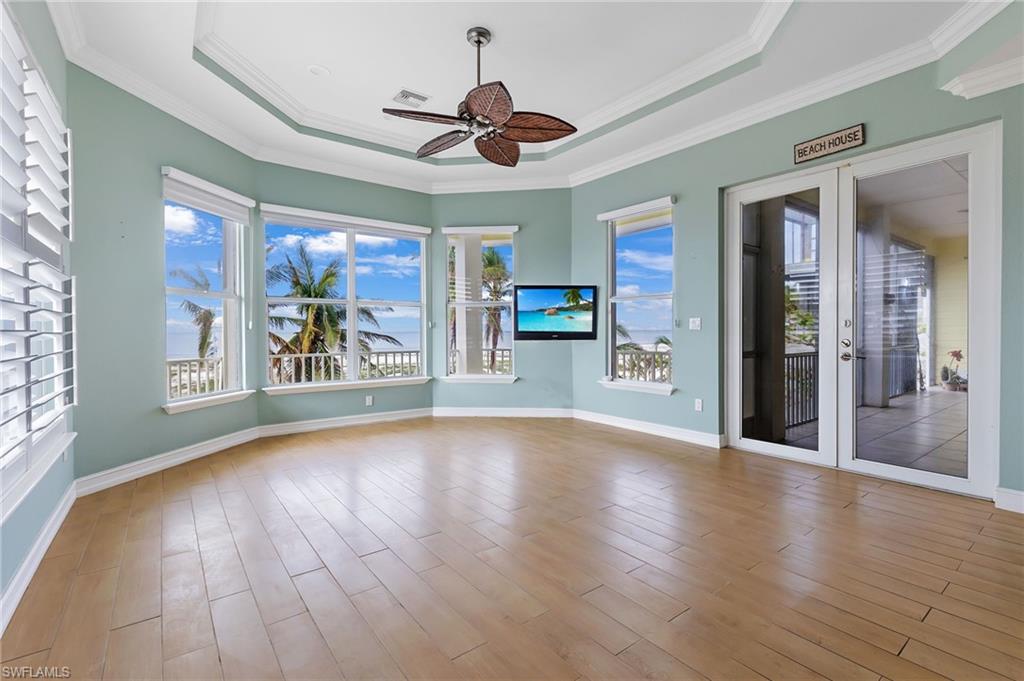 MCPHIE PARK - Residential