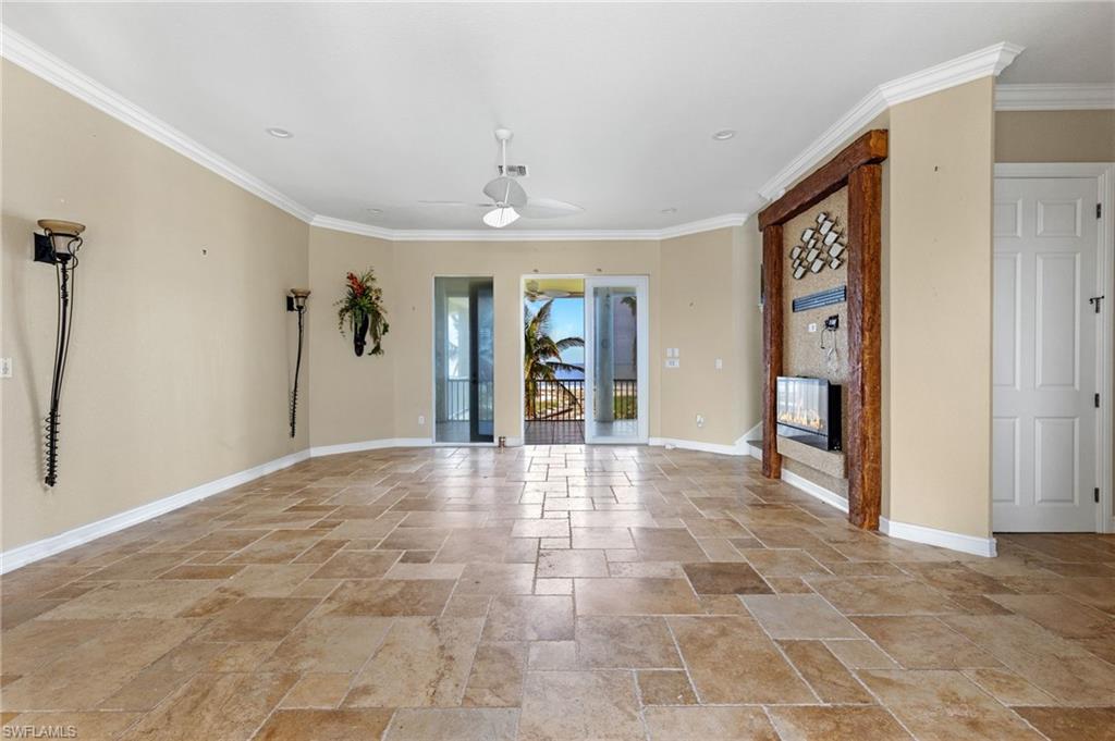 MCPHIE PARK - Residential